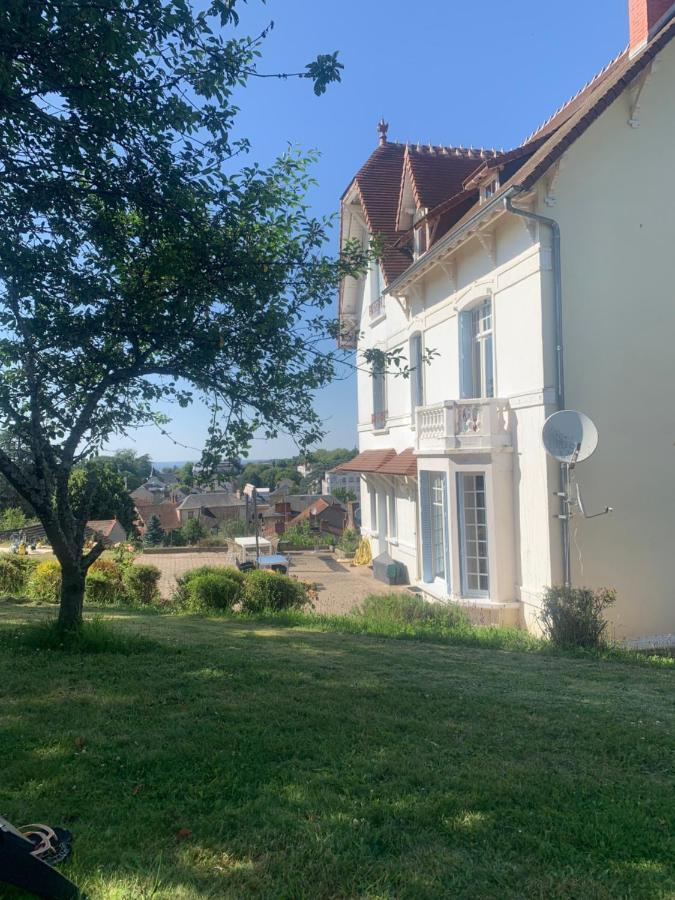 Holiday Home Villa Castel Marie Louise Néris-les-Bains Buitenkant foto
