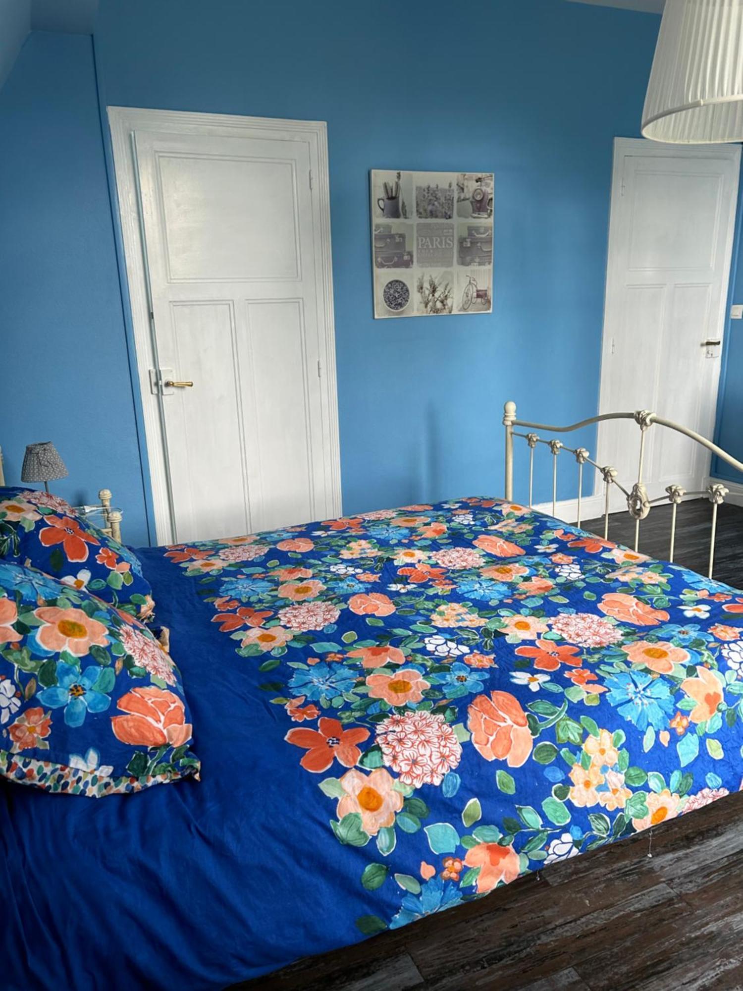 Holiday Home Villa Castel Marie Louise Néris-les-Bains Buitenkant foto
