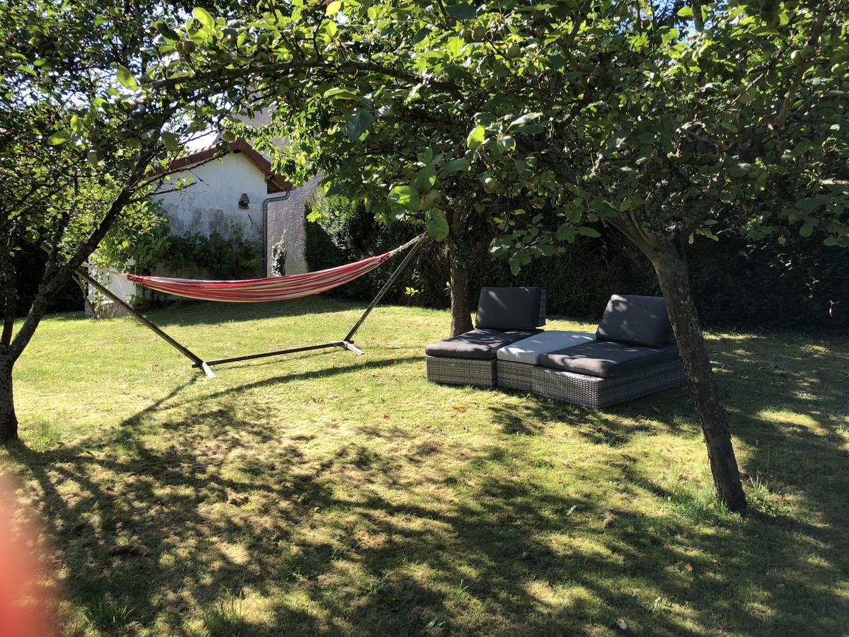 Holiday Home Villa Castel Marie Louise Néris-les-Bains Buitenkant foto